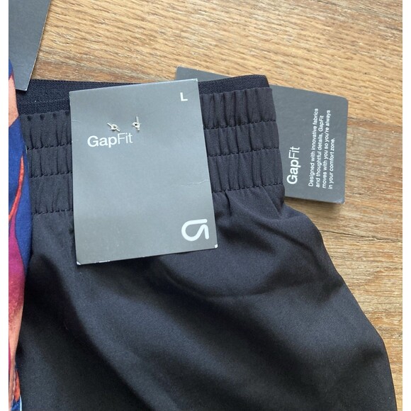 NEW Bundle of 2 GapFit Active Shorts LARGE Women’s Running Fitness - Picture 7 of 10